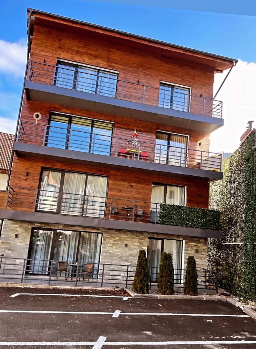 Ana Apartments Sinaia Exterior photo